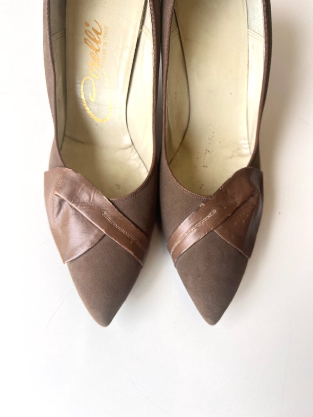 Vintage 50s Corelli Pointy Toe Taupe Suede Kitten Heels Shoes Size 7 - Picture 2 of 7